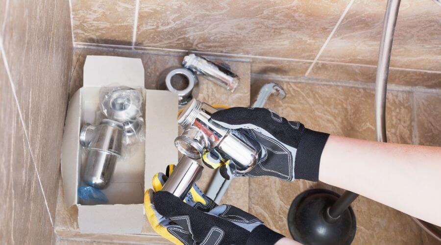 Professional gutter cleaning in Sylvester, GA